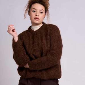 Patterns: Mode at Rowan Garda by Quail Studio