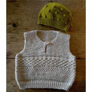 BC96 Phoenix Vest and Hat 8ply