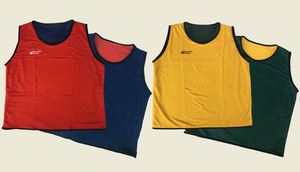Products: Heavy Duty Reversible Tackle Bib