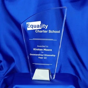 Products: Arc Acrylic Award with Nickel Base – Knox Engravers
