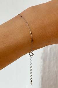 JEWELLERY: BRACELET CHAIN R METAL BEADS