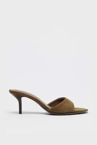 Products: SPLIT SUEDE HEELED SANDALS - 39 (very good condition)