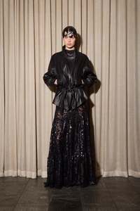 Clothing: PALERMO SKIRT LACE RUNWAY