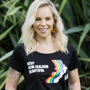 Products: Retro scoop tee - Keep New Zealand Beautiful