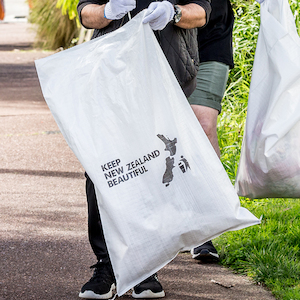 Products: Reusable clean up bag - Keep New Zealand Beautiful