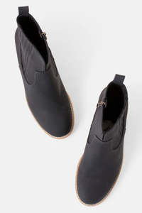 Walnut Melbourne - Margot Boot Black