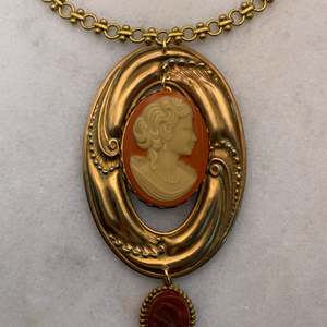 Ghost & Lola - La Femme Necklace