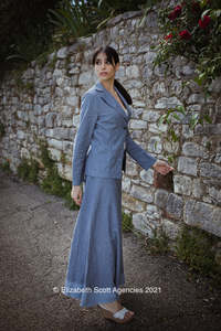 Elizabeth Scott Agencies: ES - Francesca Pant