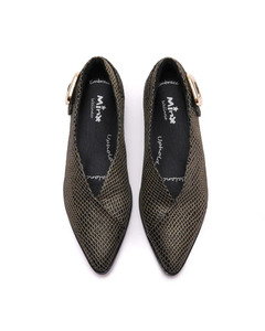 New Fashion 2: Minx - Enchanted  (Black/Gold Emboss)