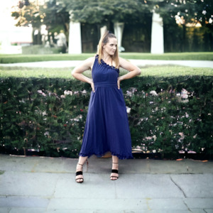 Last Ones: Nina Dress - Navy
