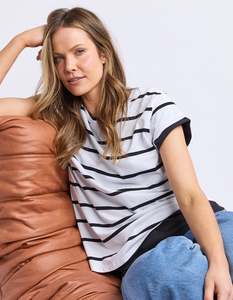 Manly Stripe Tee / Black & White | Foxwood