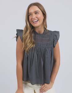 Summer Tops: Adelyn Top / Charcoal | Foxwood