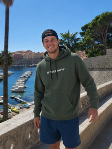 Mizar Hoodie / Pine | St Goliath Mens