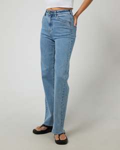 Skye Comfort Jean / Blue | All About Eve