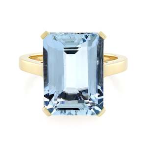 14ct Yellow Gold Aqua Marine Ladies Ring 6.4ct