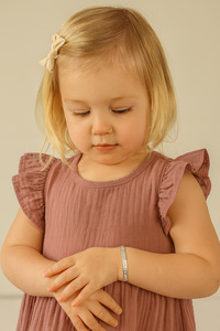 Childrens Jewellery: Sterling Silver Twinkle Little Star Baby Bangle