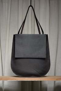 Documents Tote Curve