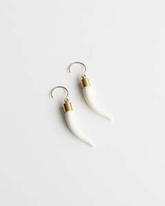 Jewellery: Niho - White with Gold Hoop Hook