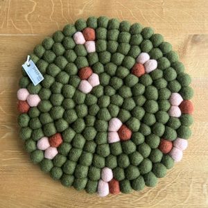 Sheepish Design: NZ Wool Pot Stand / Trivet – Blossom Moss (26cm)