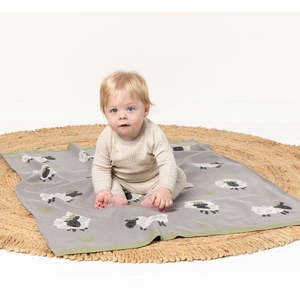 Favourite Things: Baby Blanket – Lucie Lamb