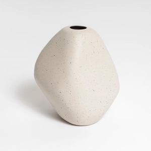 XL Harmie Vase - Desmond Natural (23cm)