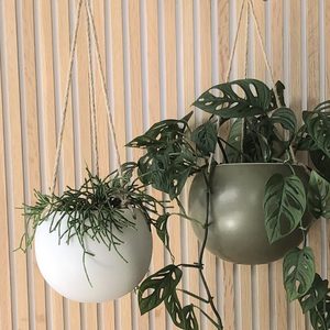 Orbit Hanging Planter Small - Oatmeal