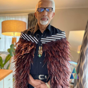 Customer Favourites: Kahu Kiwi Korowai