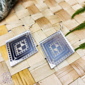 Jewellery: Taniko Earrings