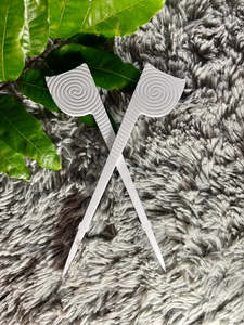 Tewhatewha Hair Pin