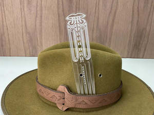 Trouble Maker: Hina - Heru Comb