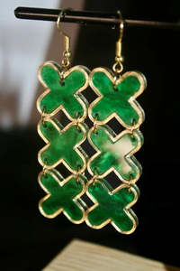 Jewellery: Tuku-Toru