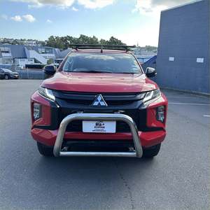 Mitsubishi Triton Mr: 304 Stainless Steel Nudge bar Triton 2019-2023 Chrome