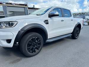 Fender Flares: Fender Flare Ford Ranger PX3 2018-2021 OEM Style Matte Black