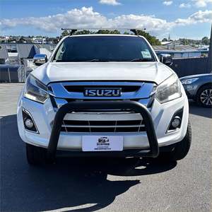 Isuzu D Max 2012 2020: Nudge Bar Isuzu D-Max 2012-2020 Matte Black