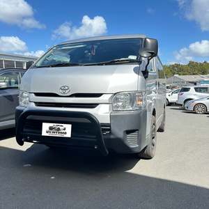 Nudge Bars: Nudge Bar Toyota Hiace Wide Body 2005-2019 Matte Black