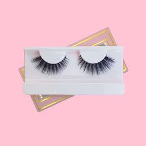 Tana Beauty: So Cute Faux Eyelashes