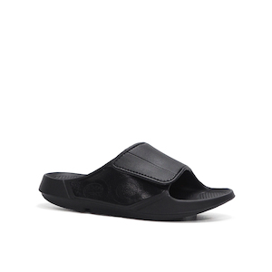 Products: Men’s Ooahh Sport Flex Slide Black