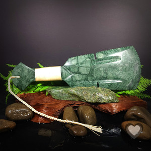 Products: Green Mapere Contemporary Kotiate - XL Kowhatu Taonga