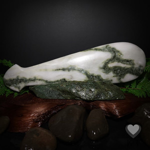 Products: Clivia Mapere with Green Vein Patu - X Large Kowhatu Taonga