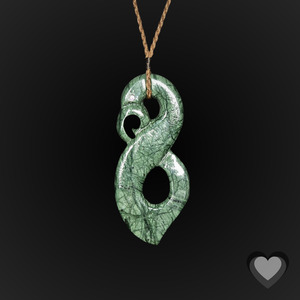 Green Mapere Manaia - Medium Kowhatu Taonga