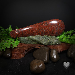 Products: African Red Kiriweti Patu - Medium Kowhatu Taonga