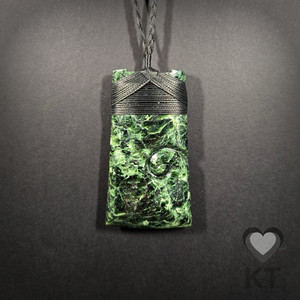 Products: Pounamu Toki with Koru - Medium Kowhatu Taonga