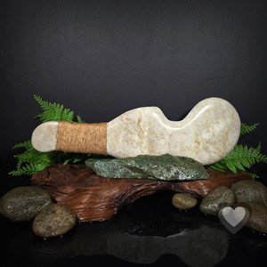 Brown Quartz Wahaika - XL Kowhatu Taonga