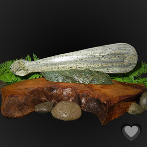 Jungle Green Mapere Patu - XL Kowhatu Taonga