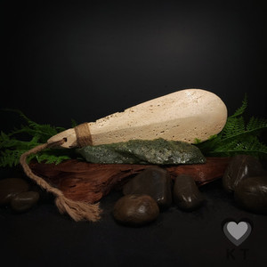 Travertine Mapere Patu - Medium Kowhatu Taonga