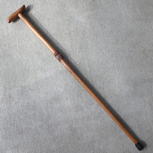 Products: Johnny Hauraki – Tokotoko / Walking Stick ( Tk2 Wg)