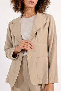 Molly Bracken: Molly Bracken Fitted Blazer - Light Khaki