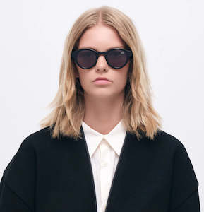 James Ay Noble - Black