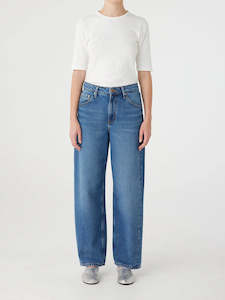 Denim: Walker Jean - Mid Perfection