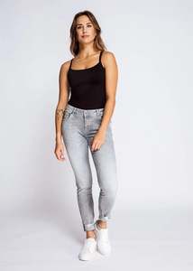 Nova Grey Jean